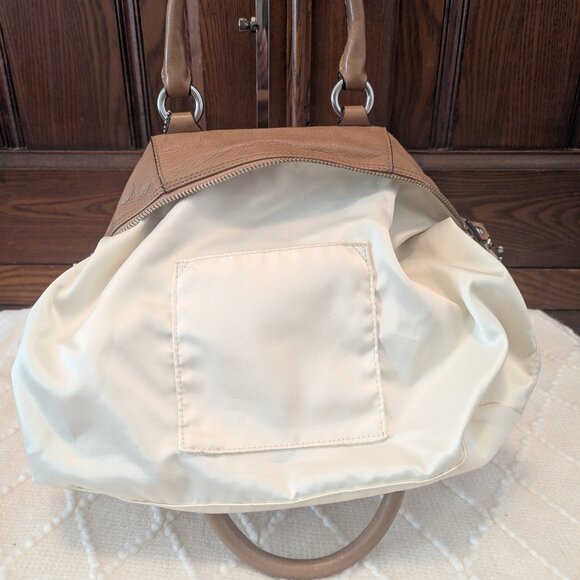 Classic Coach Leather Satchel Handbag - Picture 13 of 13